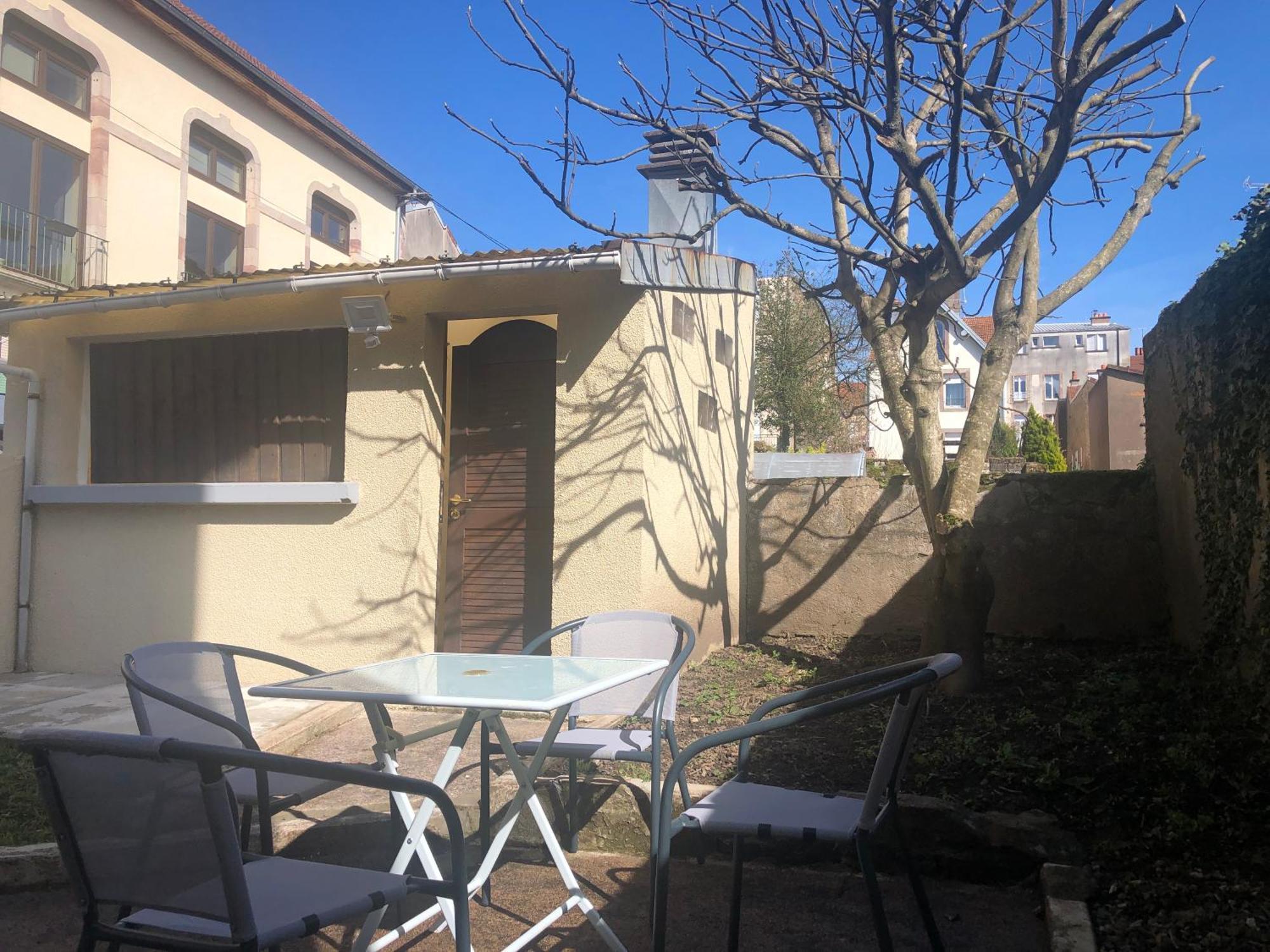 Ferienwohnung Meubles Deco Fab - Plancha Luxeuil-les-Bains Exterior foto